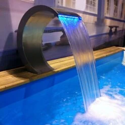 Cascade Mamba LED -Ubbink || GRE || Intex Soldes Magasin cascade manba led 2